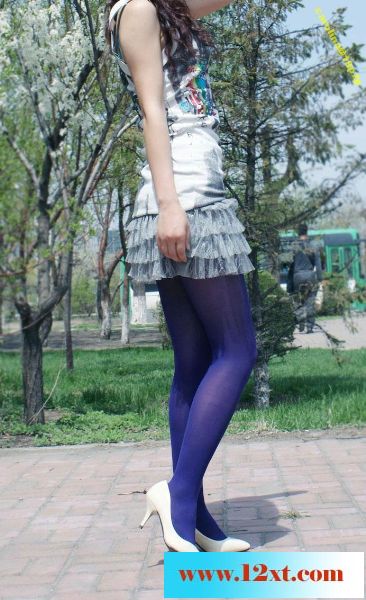 好想来一发，第三波来袭，情人小区紫丝自拍s