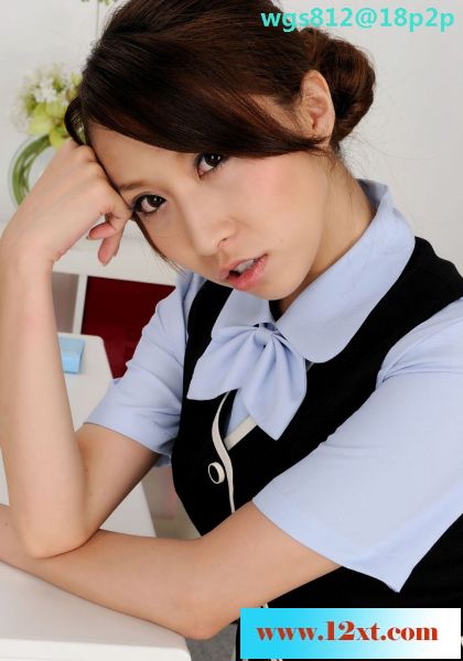 迷人的辦公室女郎，別有一番風味49P