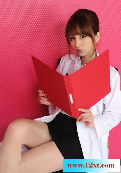 女医生的制服诱惑48P