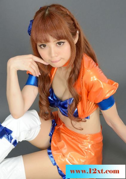 清甜养眼的制服女郎80P