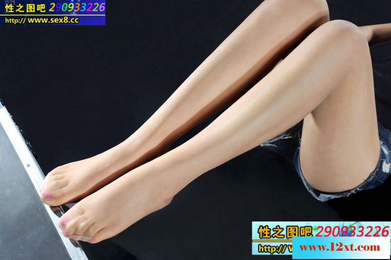 少妇Model允儿(50P)