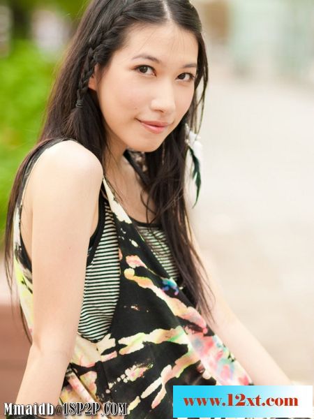 时尚美女外拍图18P