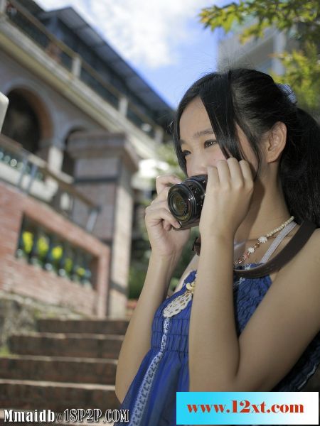 时尚美女外拍18P