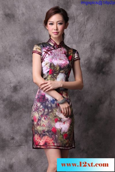 超高气质美女美丽的旗袍白皙的美腿整体真是美