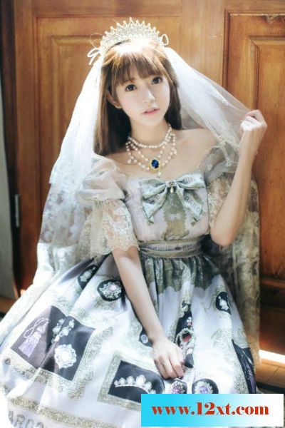 韩国妹子yurisa_chan又一波美图17P