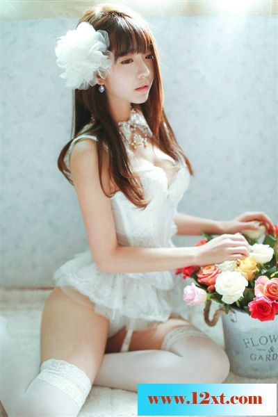 韩国妹子yurisa_chan又一波美图17P