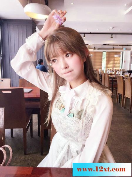 韩国妹子yurisa_chan又一波美图17P