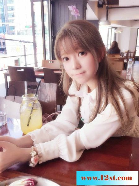韩国妹子yurisa_chan又一波美图17P