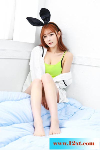 韩国明星崔瑟琪可爱私房写真图片11P