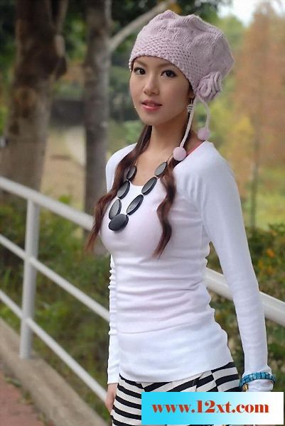 好靓的甜妹子19P