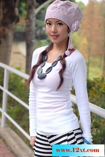 好靓的甜妹子19P