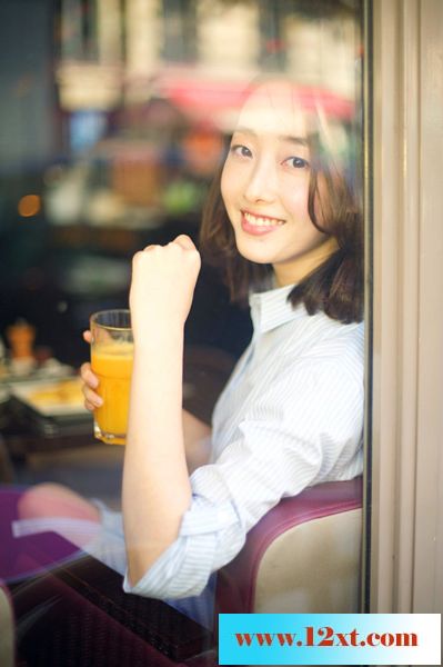 蒋梦婕安静享受巴黎阳光10P
