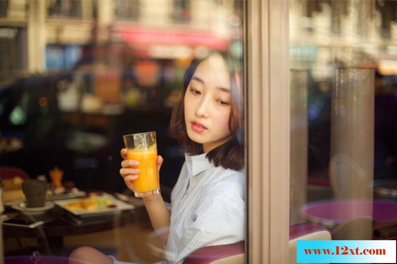 蒋梦婕安静享受巴黎阳光10P
