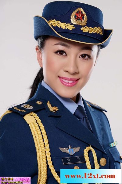 空政文工团曲丹17P
