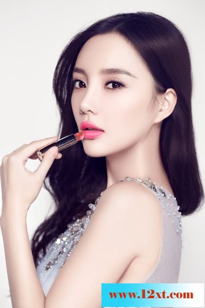 美女女明星李小璐时尚唇膏写真图片10P