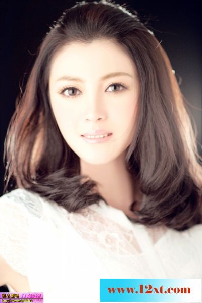 裴里惠初秋拍写真15P
