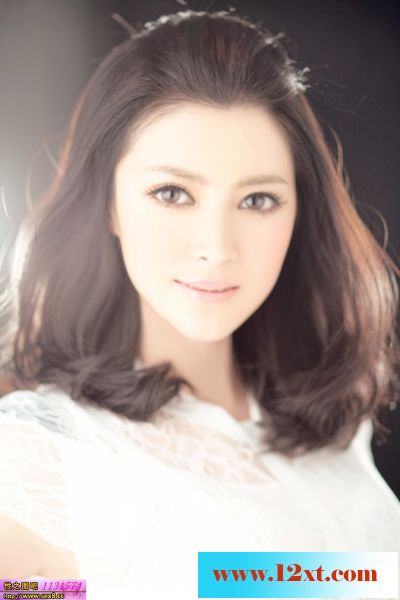 裴里惠初秋拍写真15P