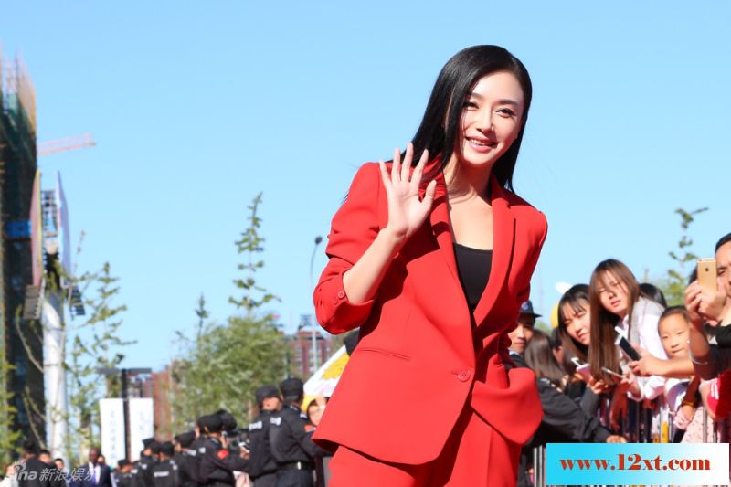 秦岚帅气又兼具性感12P