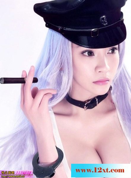 邵路雅性感写真14P
