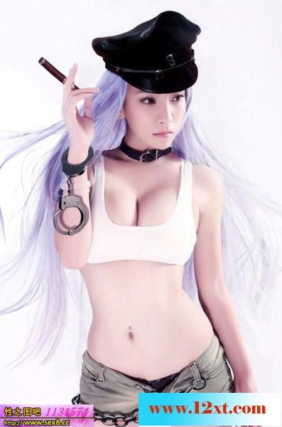 邵路雅性感写真14P