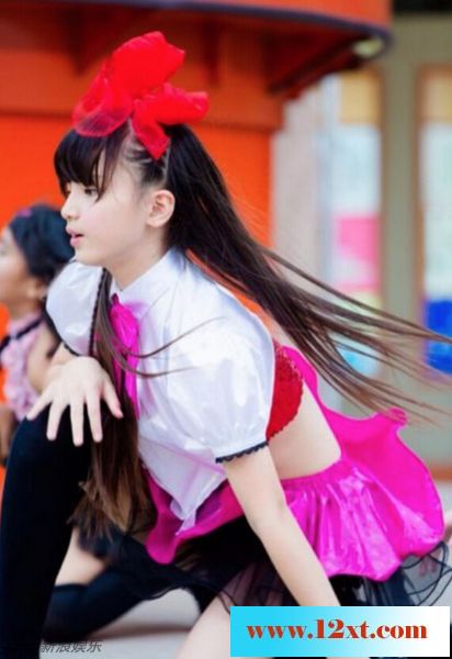 Sororベイビ→ズ的五人组合走红网络12P