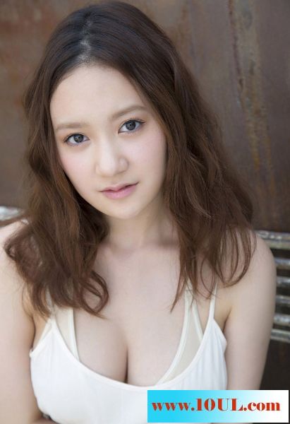 蓝色比基尼美人白里透红秀色可餐10P