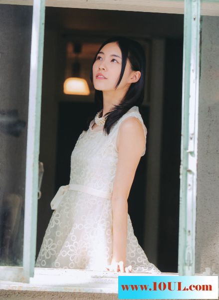 97年小女生不一样的丰满迷人哦17P