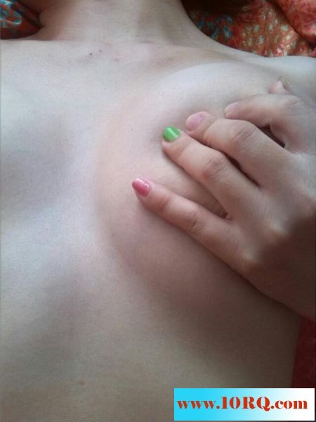 淫妇偷情想找单男3P10P