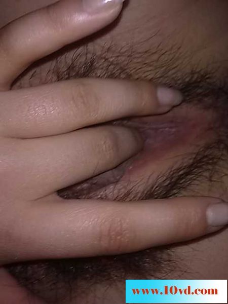 曾经一起玩耍过的小妞现已成为人妻12P