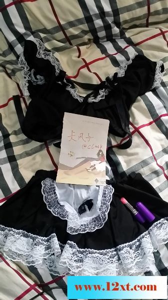 02-11一起9年的老婆，女仆装，自慰潮喷，然后做