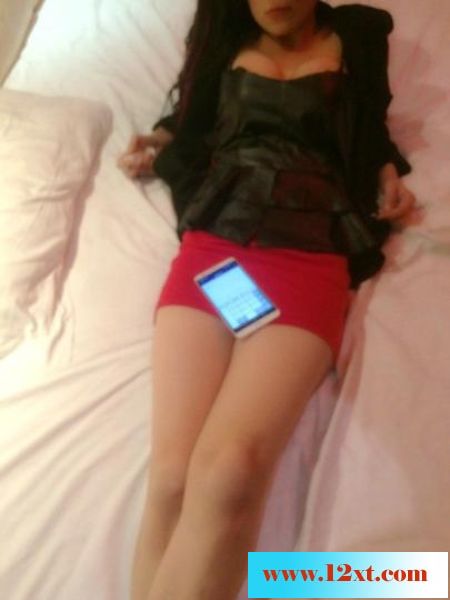 03-11誘人的大屁股真不錯，妹子是口交大王12P