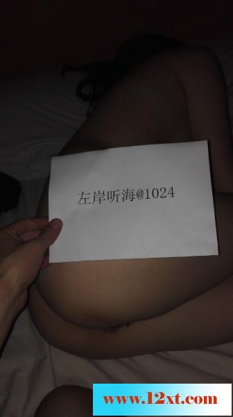 04-11与修长身材、肤白貌美、粉嫩美屄的OL的那些