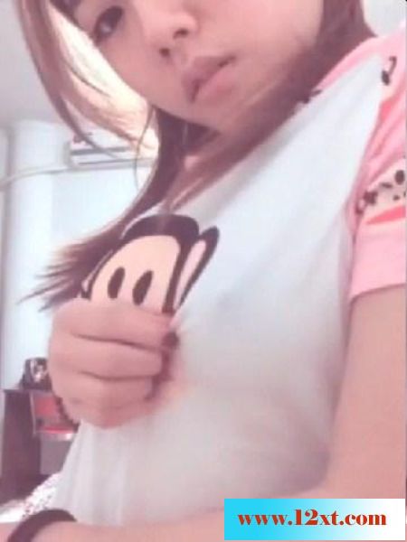 06-11这样的美乳，我也想舔15P