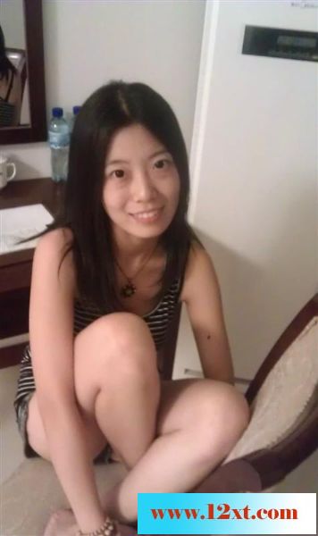 06-11中国戏曲学院研究生骚女微博流出手淫套图