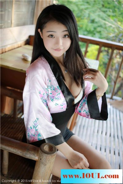 农家和服女户外秀【13P】
