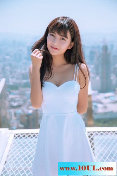 天台白衣少女惹人怜爱10P