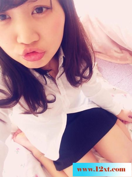 爆乳嫩妹与电动棒不得不说哦的故事22P