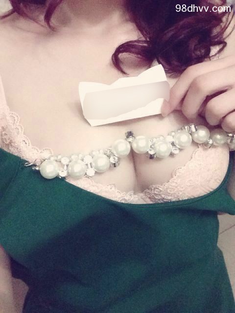 糙妹祝各位哥哥们情人节快乐13P