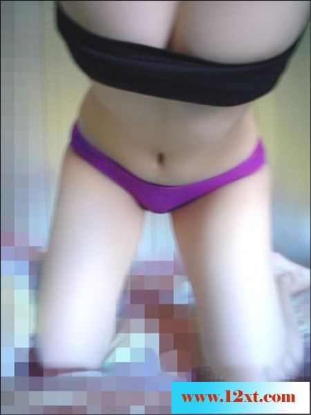 大奶女友总喜欢给我发自拍26P