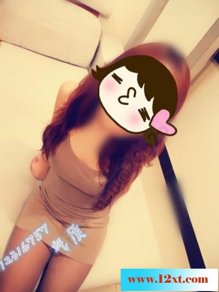 老婆的BB特写及家庭高跟丝袜19P