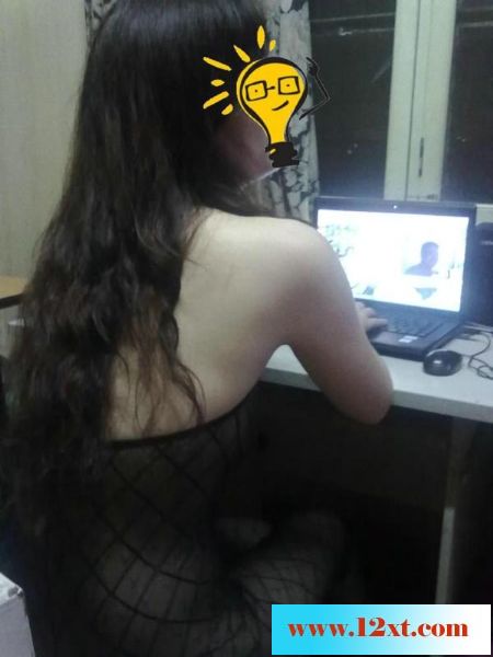 老婆嫩B诱惑新年17P