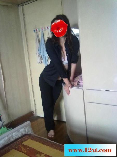 老婆嫩B诱惑新年17P