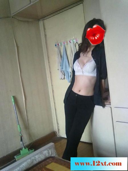 老婆嫩B诱惑新年17P