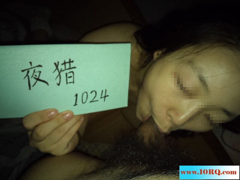 美丽人妻口爆漏B24P