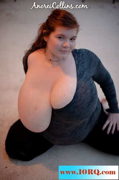 我想死在她的乳沟里