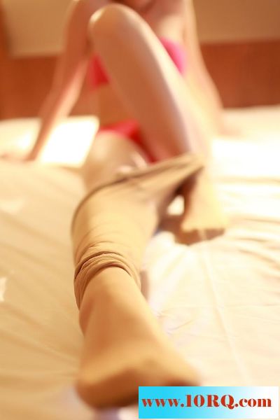 长腿女神都把性感肉丝玩坏了【14P】