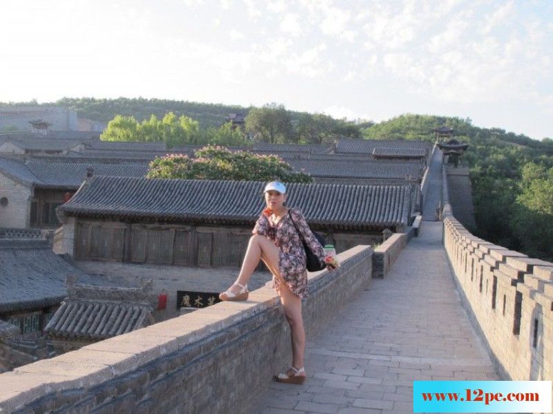 长腿妈妈旅游照照[10P]&nbsp;&nbsp;