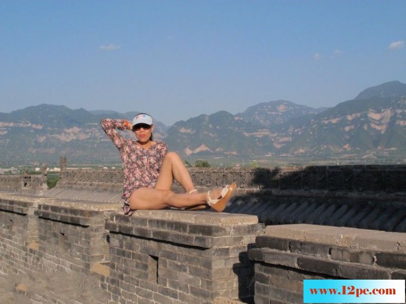长腿妈妈旅游照照[10P]&nbsp;&nbsp;
