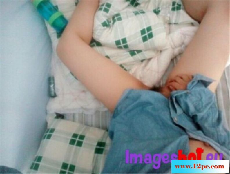 超美学生妹自拍[13P]&nbsp;&nbsp;