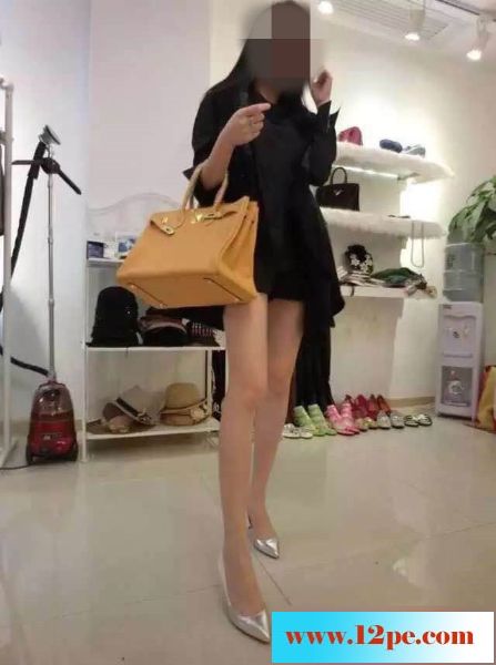 车震美艳极品少妇[22P]&nbsp;&nbsp;